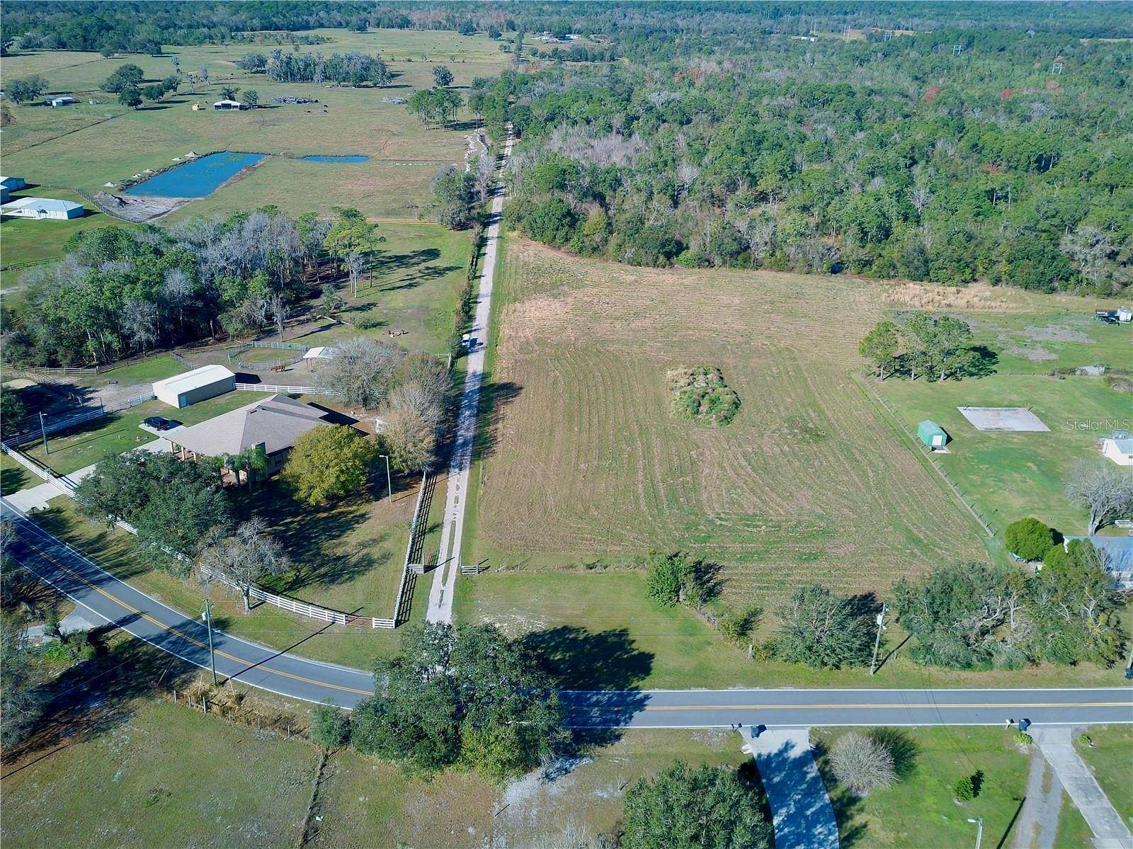 0.91 Acres of Residential Land for Sale in Winter Haven, Florida