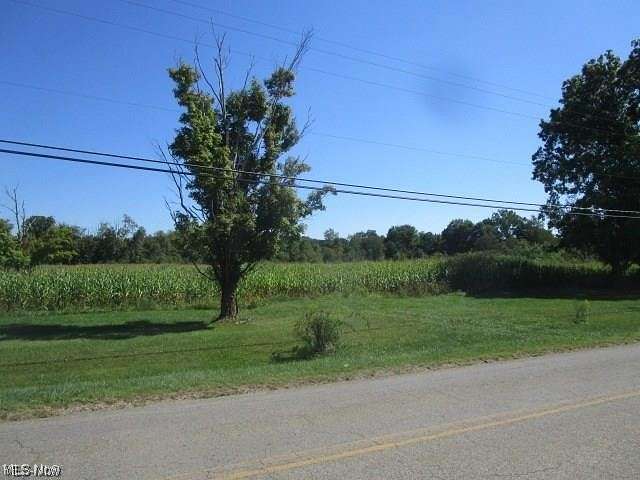 10.82 Acres of Commercial Land for Sale in Roseville, Ohio