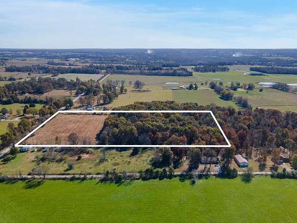 12.2 Acres of Land for Sale in Aurora, Missouri