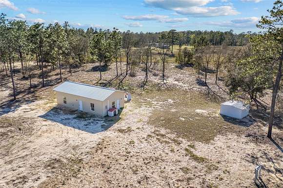 10 Acres of Land with Home for Sale in Williston, Florida