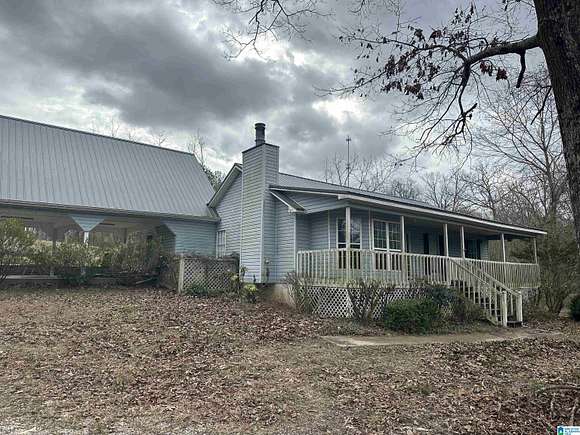 8.9 Acres of Land with Home for Sale in Centreville, Alabama