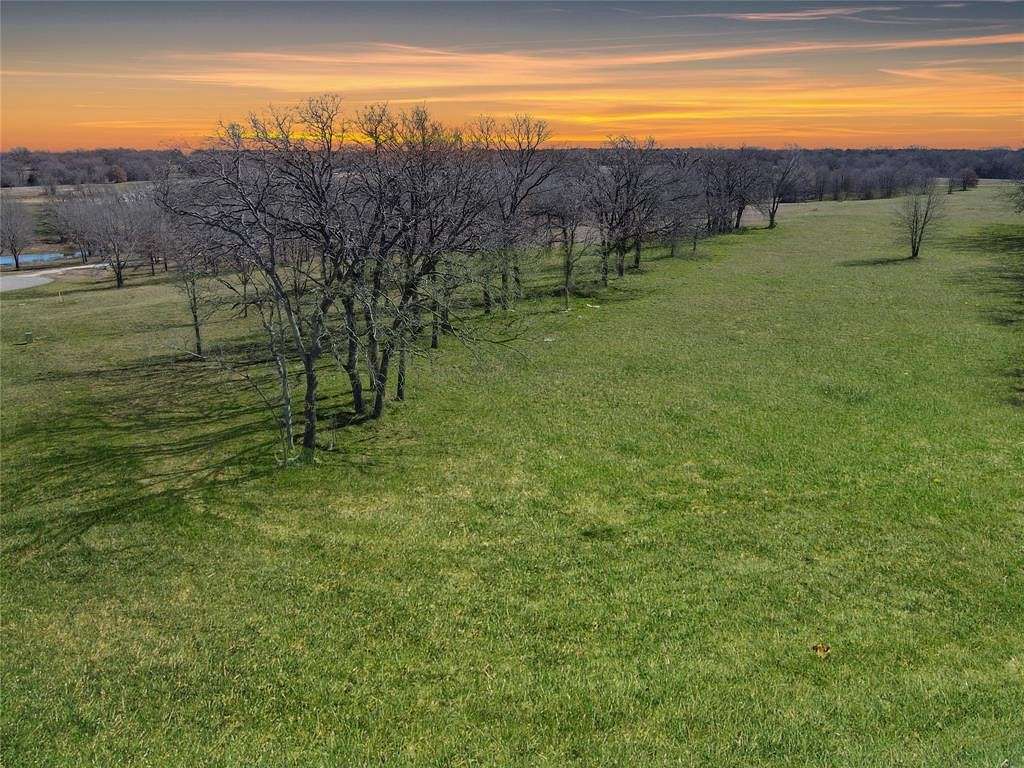 1.6 Acres of Residential Land for Sale in Streetman, Texas