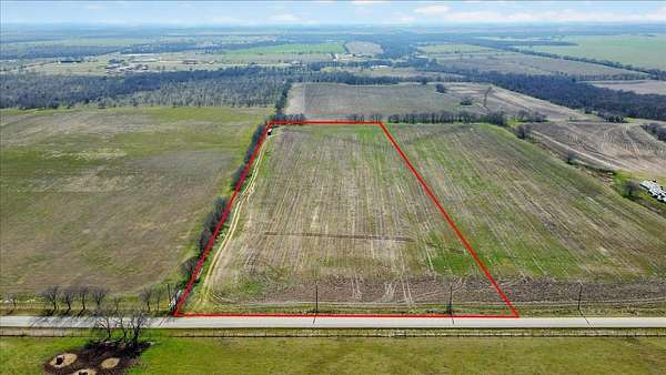 10.1 Acres of Land for Sale in Tioga, Texas