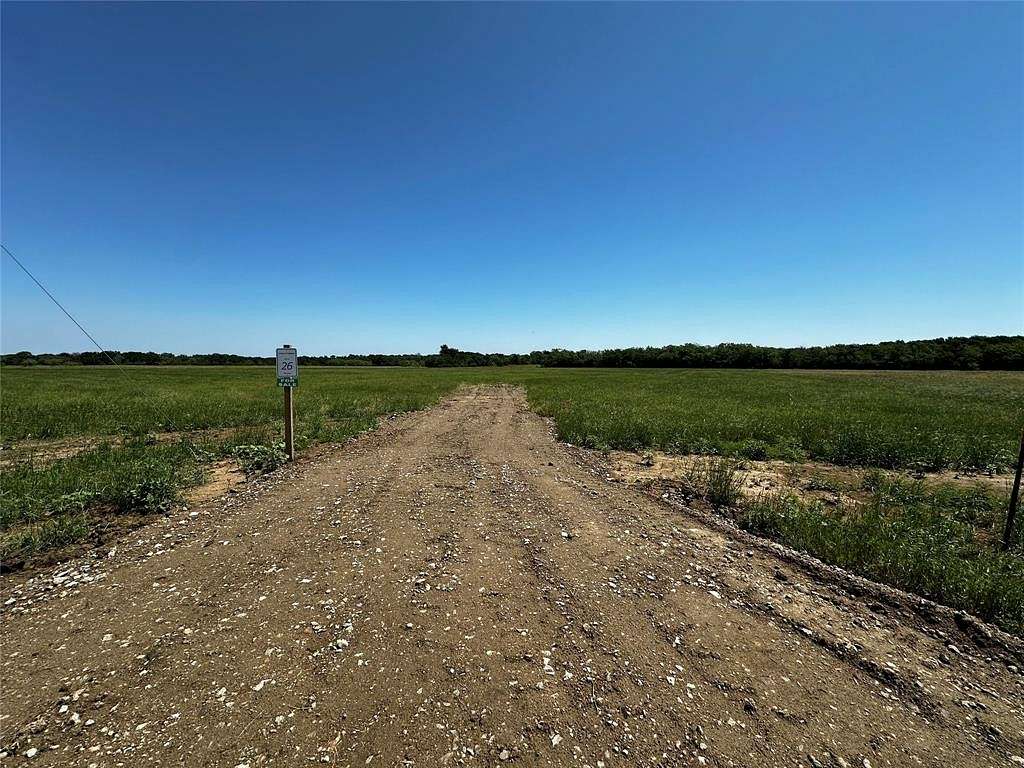 7.1 Acres of Residential Land for Sale in Corsicana, Texas