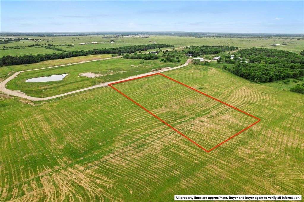 3.4 Acres of Residential Land for Sale in Corsicana, Texas
