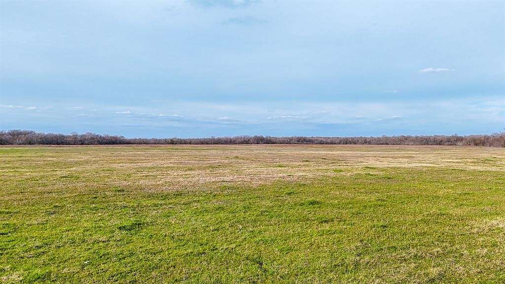 3.7 Acres of Residential Land for Sale in Corsicana, Texas