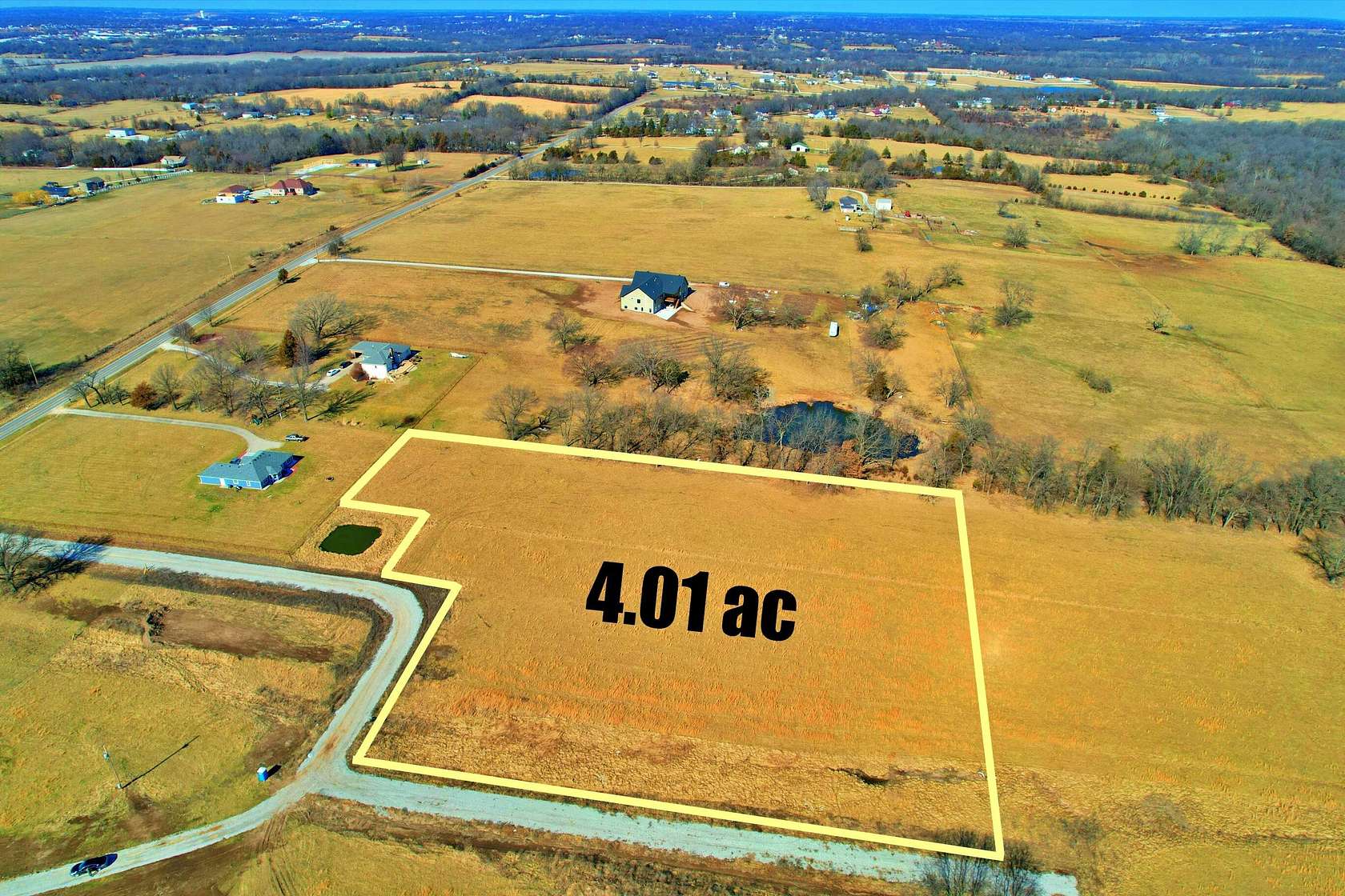 4 Acres of Residential Land for Sale in Sedalia, Missouri
