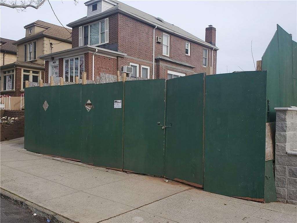 0.069 Acres of Residential Land for Sale in Brooklyn, New York
