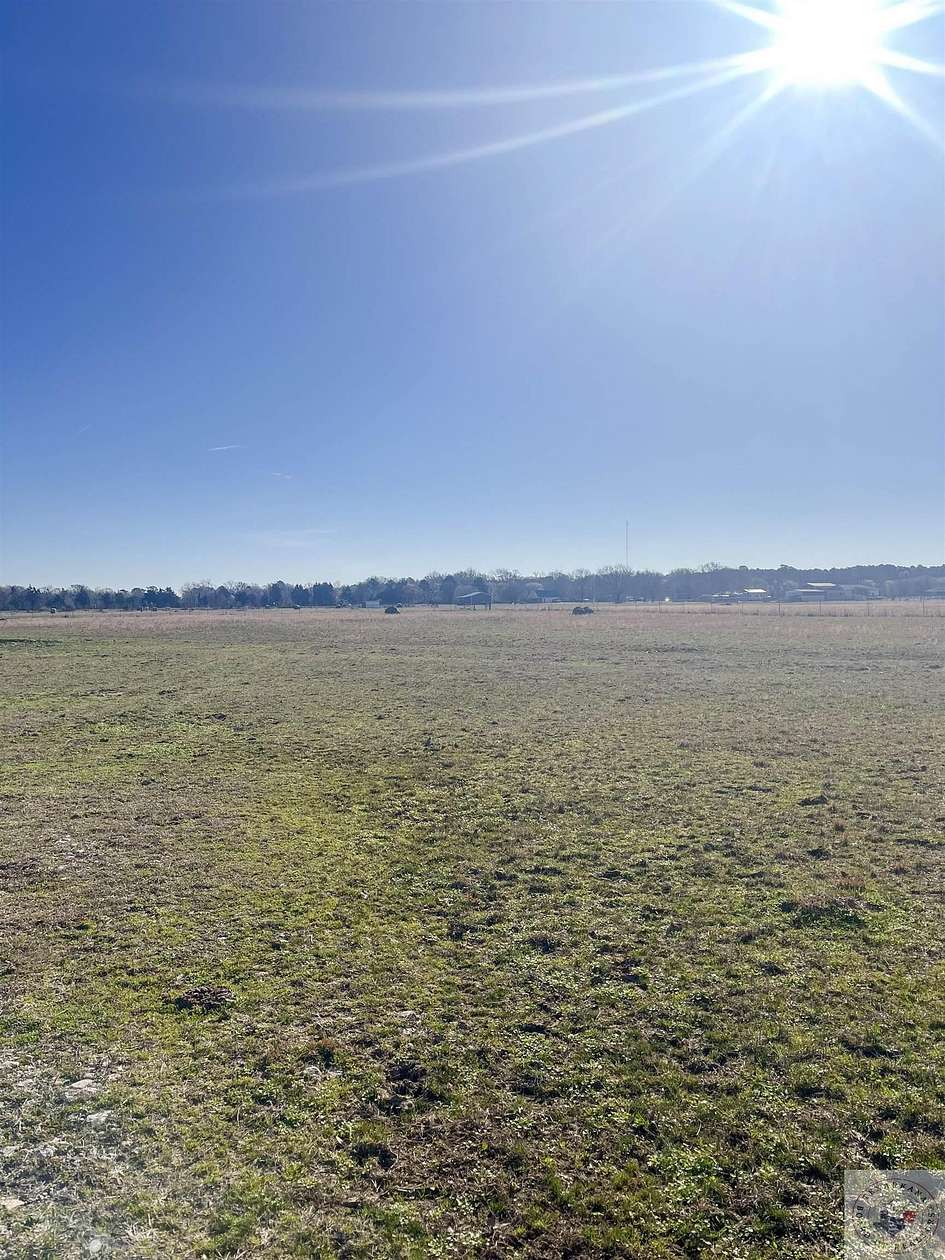 19 Acres of Land for Sale in New Boston, Texas