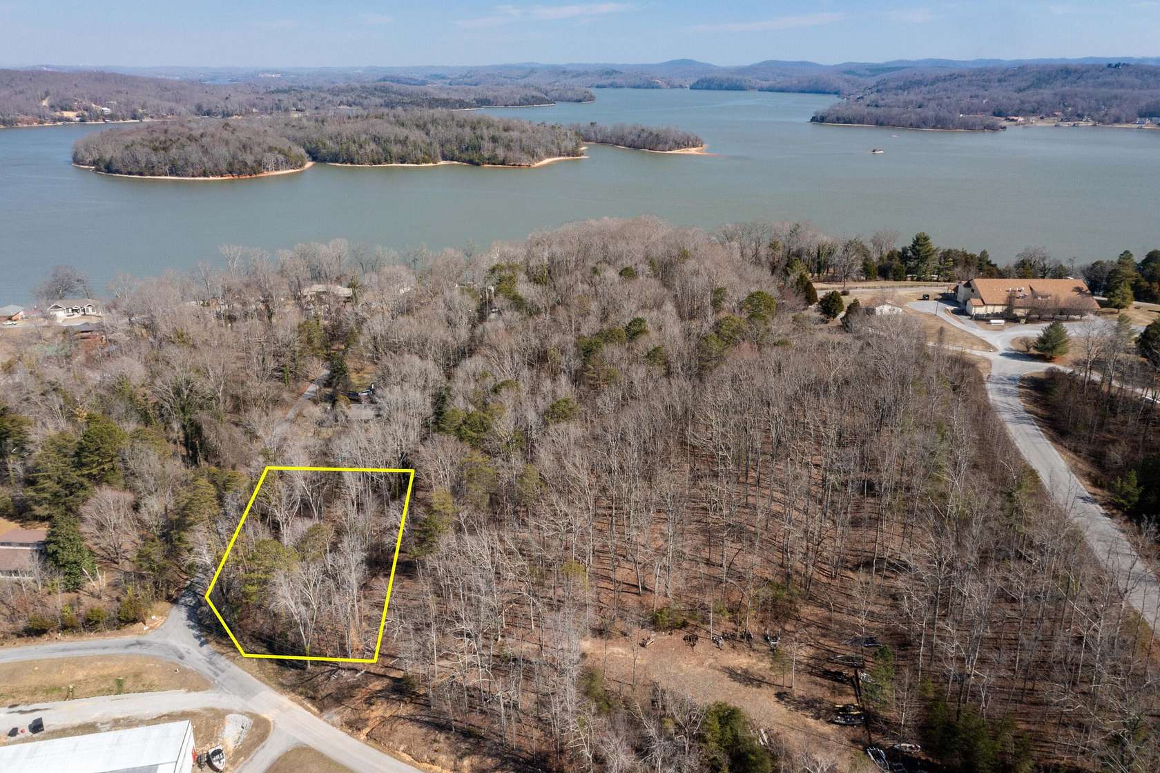 0.86 Acres of Residential Land for Sale in Spring City, Tennessee