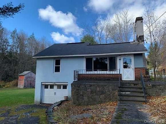 2 Acres of Residential Land with Home for Sale in Callicoon, New York