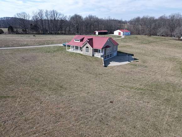 30 Acres of Land with Home for Sale in Eubank, Kentucky