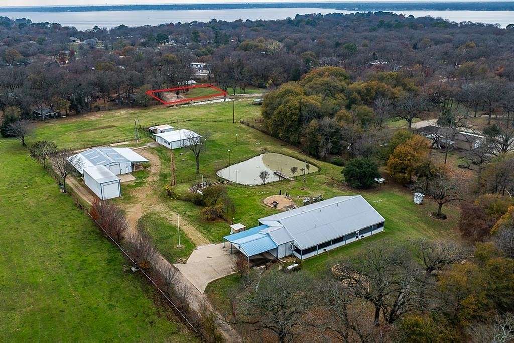 0.86 Acres of Residential Land for Sale in Gun Barrel City, Texas
