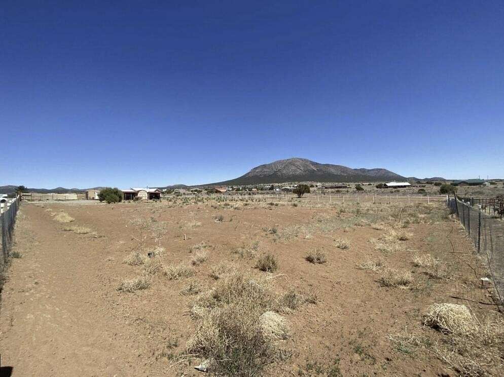 2.5 Acres of Residential Land for Sale in Edgewood, New Mexico