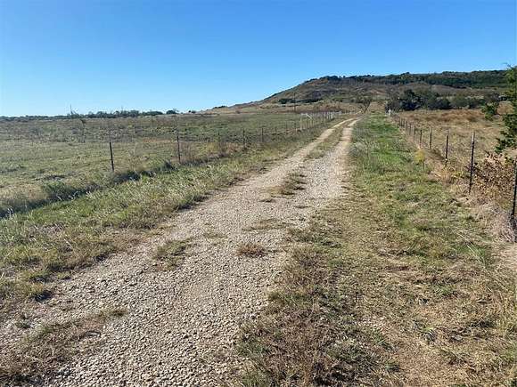 25.2 Acres of Land for Sale in Strawn, Texas