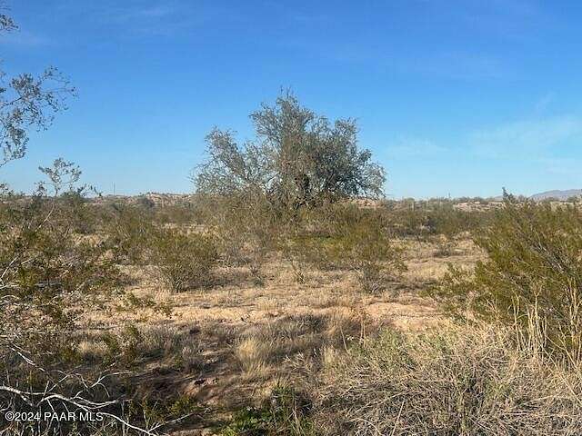 2.8 Acres of Residential Land for Sale in Tonopah, Arizona