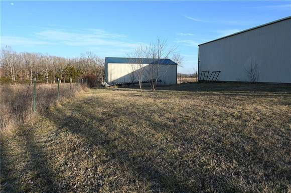 112.8 Acres of Land with Home for Sale in Flemington, Missouri - LandSearch