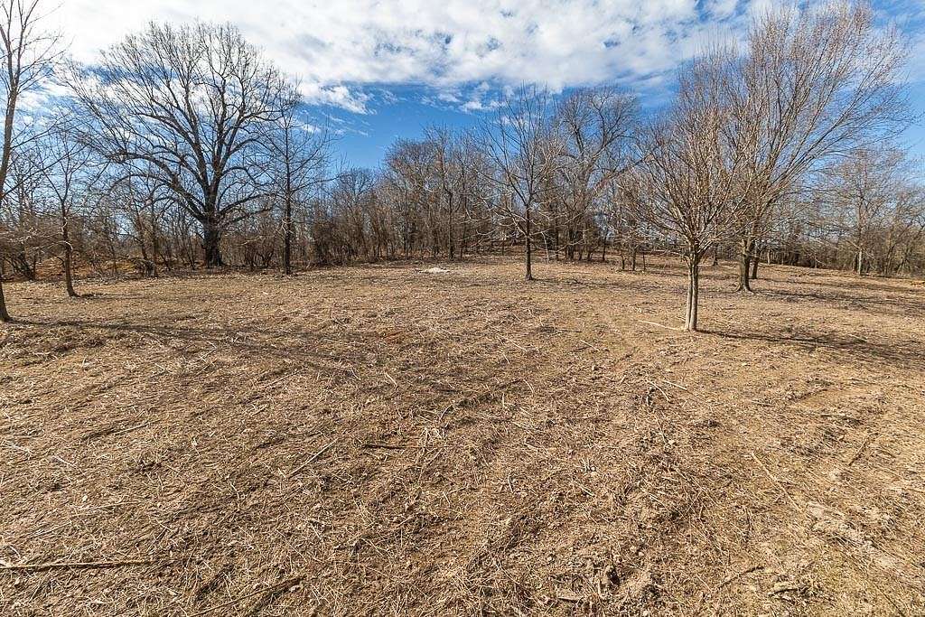 1 Acre of Land for Sale in Fayetteville, Arkansas
