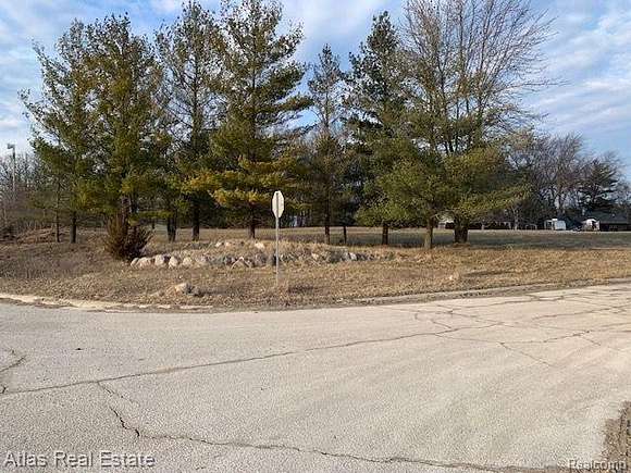 2 Acres of Residential Land for Sale in Goodrich, Michigan