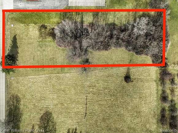 0.92 Acres of Commercial Land for Sale in Clinton Charter Township, Michigan