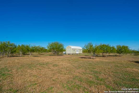 4.1 Acres of Land for Sale in Moore, Texas
