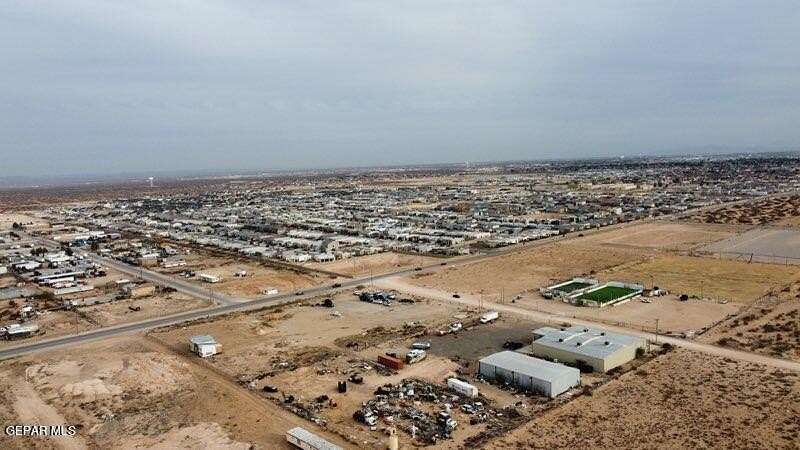 10 Acres of Improved Mixed-Use Land for Sale in El Paso, Texas