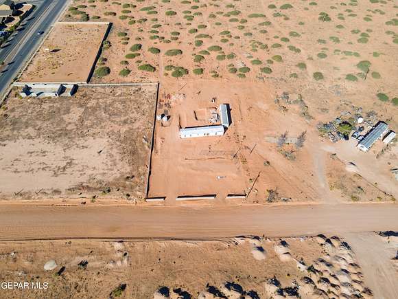 1 Acre of Commercial Land for Sale in El Paso, Texas