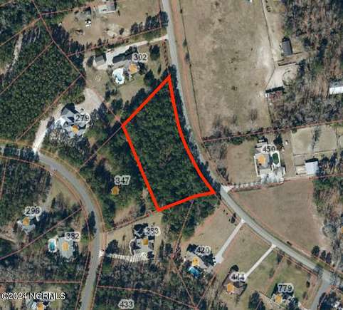 1.73 Acres of Residential Land for Sale in Hampstead, North Carolina