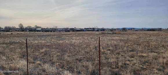 2.6 Acres of Residential Land for Sale in Chino Valley, Arizona