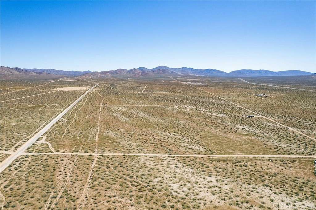 3.457 Acres of Residential Land for Sale in Apple Valley, California