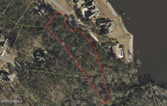 1.62 Acres of Residential Land for Sale in Chocowinity, North Carolina