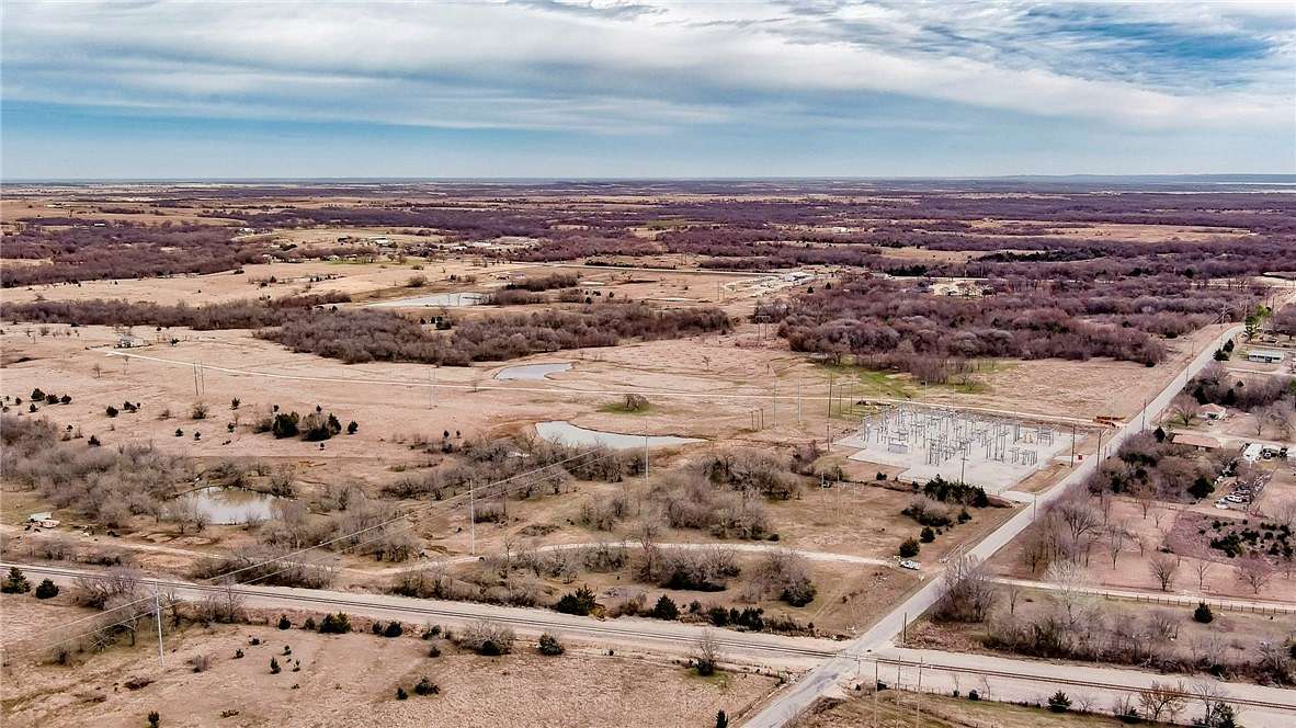 92.8 Acres of Land for Sale in Kingston, Oklahoma