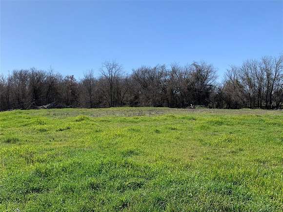 1.3 Acres of Residential Land for Sale in Paradise, Texas
