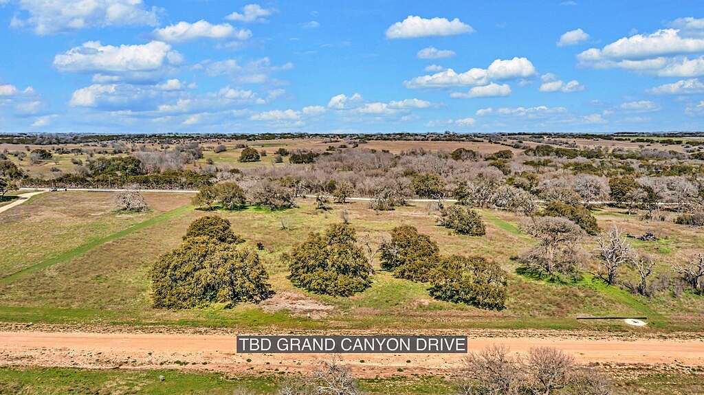 6.008 Acres of Residential Land for Sale in Oglesby, Texas