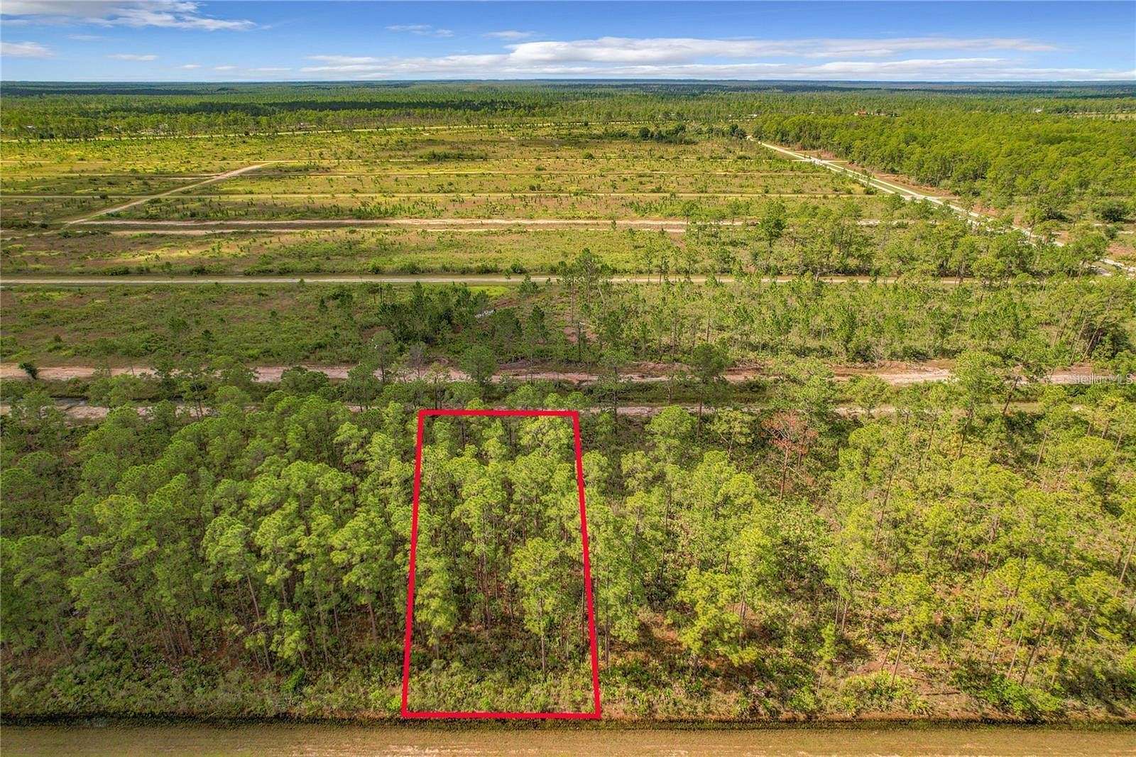 0.5 Acres of Residential Land for Sale in Lake Wales, Florida