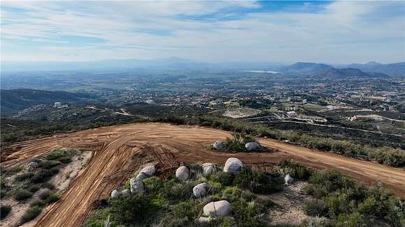 19.6 Acres of Land for Sale in Temecula, California