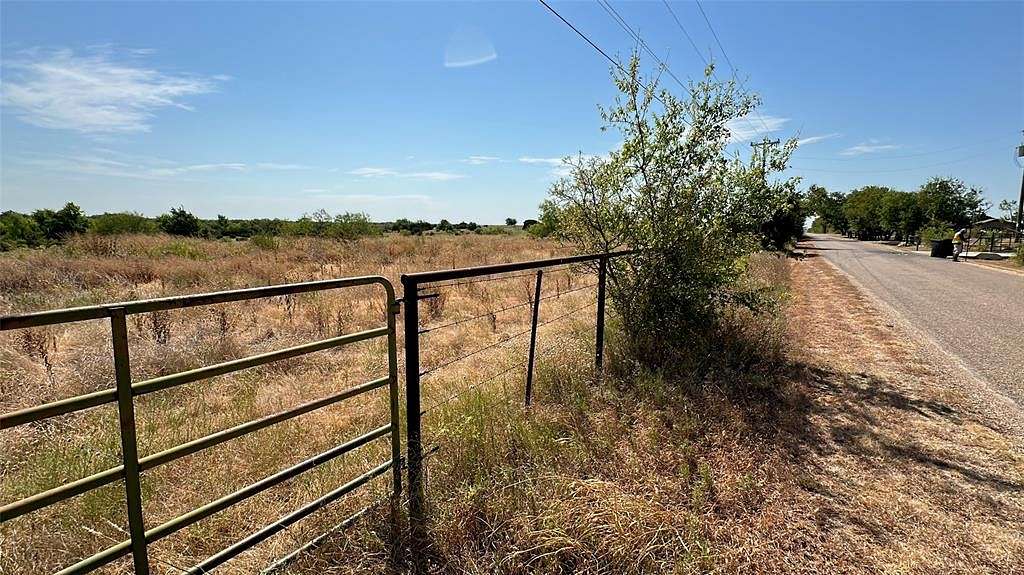 1.7 Acres of Residential Land for Sale in Cleburne, Texas