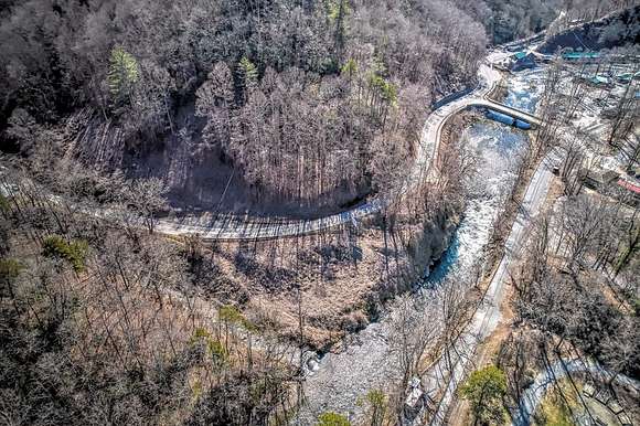 2.5 Acres of Mixed-Use Land for Sale in Bryson City, North Carolina
