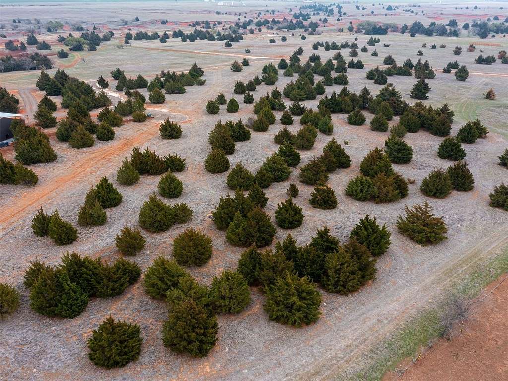 4.4 Acres of Residential Land for Sale in Piedmont, Oklahoma