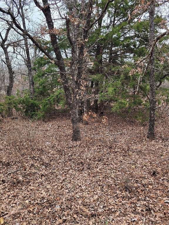5 Acres of Residential Land for Sale in Lindsay, Oklahoma