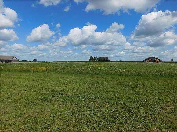 0.686 Acres of Residential Land for Sale in Grinnell, Iowa