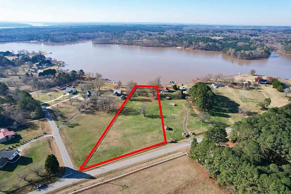 3 Acres of Residential Land for Sale in Greensboro, Georgia
