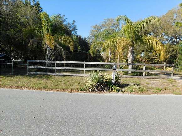2.1 Acres of Residential Land with Home for Sale in Hudson, Florida