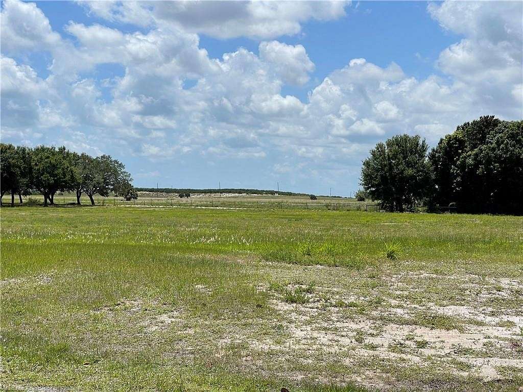 0.74 Acres of Residential Land for Sale in Lake Placid, Florida