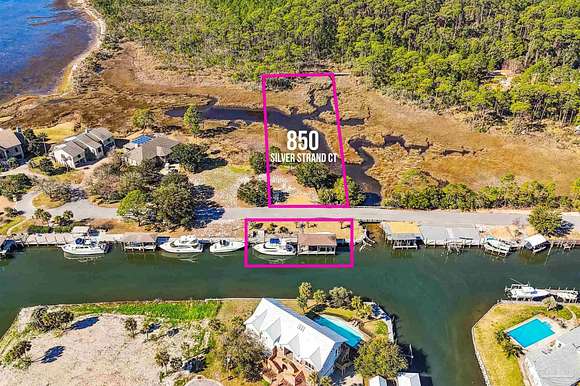 1.2 Acres of Residential Land for Sale in Gulf Breeze, Florida