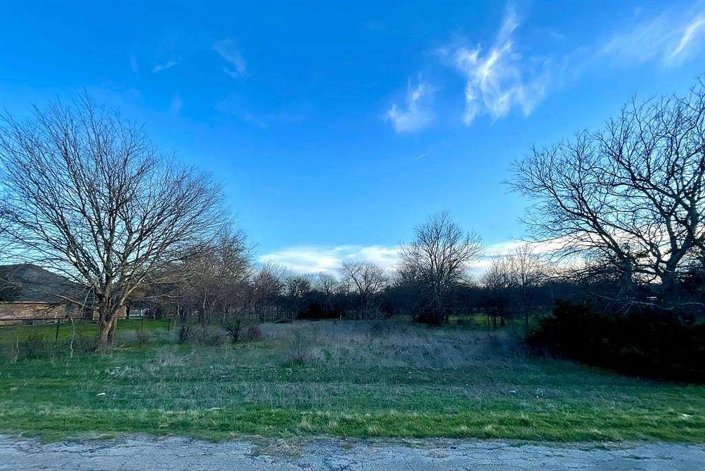 0.76 Acres of Residential Land for Sale in Fort Worth, Texas