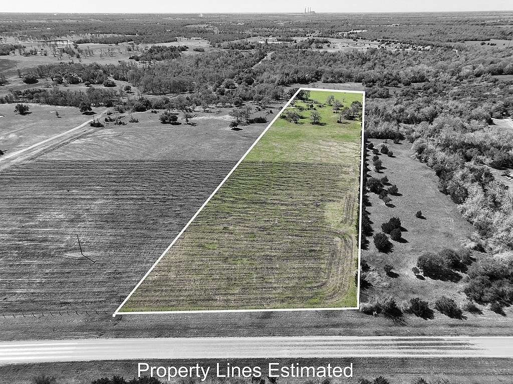 10.2 Acres of Land for Sale in Fayetteville, Texas