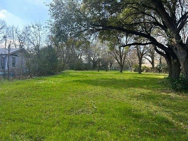 0.46 Acres of Land for Sale in Gun Barrel City, Texas