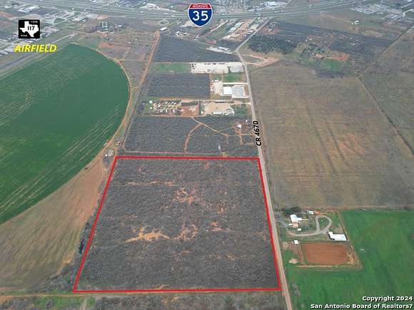 28.4 Acres of Commercial Land for Sale in Dilley, Texas
