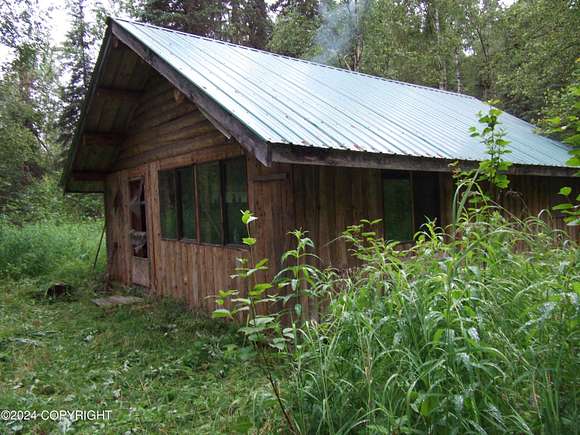 5 Acres of Residential Land with Home for Sale in Skwentna, Alaska